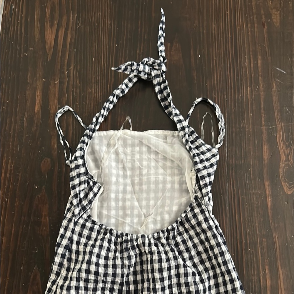 American Eagle Black and White sleeveless top. New Without Tags. Size XS - Picture 2 of 3